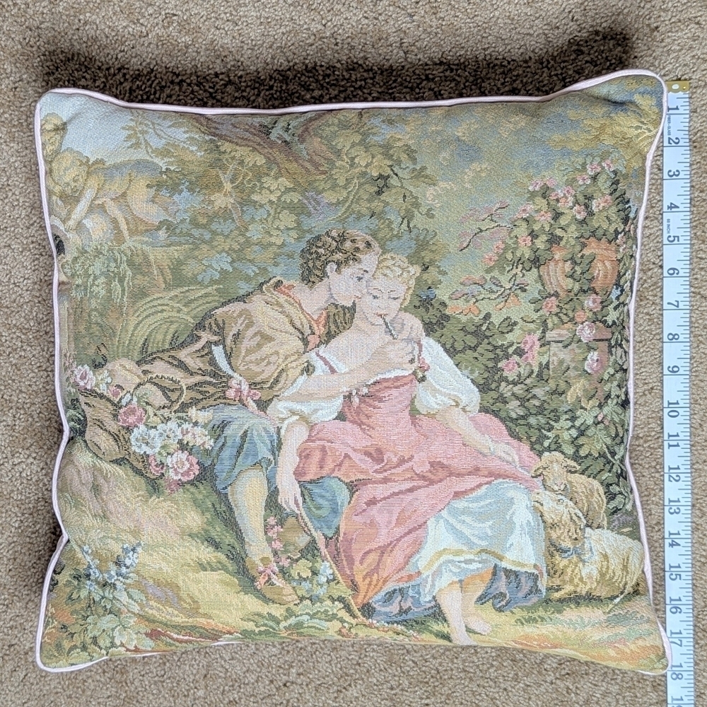 Vintage French Country Tapestry Medieval Victorian Throw Cushion Accent Pillow - Picture 3 of 4